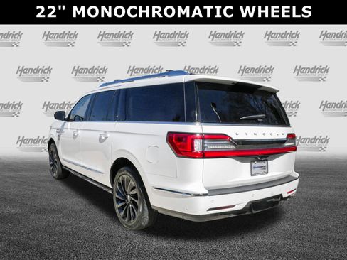 Used 2021 Lincoln Navigator L Reserve AWD/4WD image 8