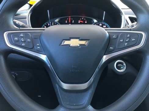 Used 2023 Chevrolet Equinox LT image 9