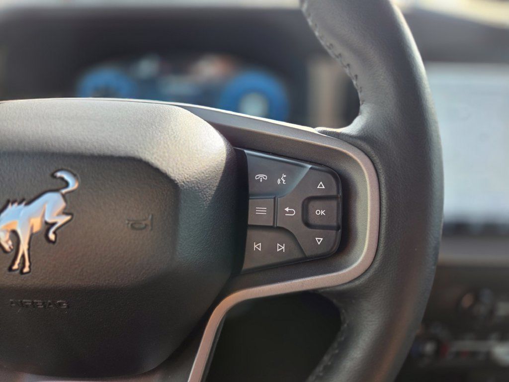 New 2026 Ford Bronco Outer Banks AWD/4WD image 19
