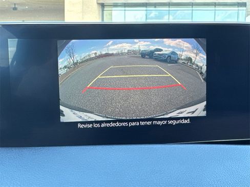 Used 2024 MAZDA MAZDA3 s image 27