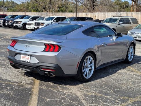 Certified 2025 Ford Mustang GT Premium image 4