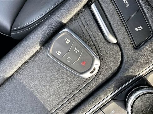 Used 2021 Cadillac XT6 Sport AWD/4WD image 11