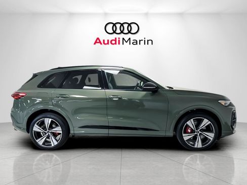 New 2025 Audi SQ5 Premium Plus image 6
