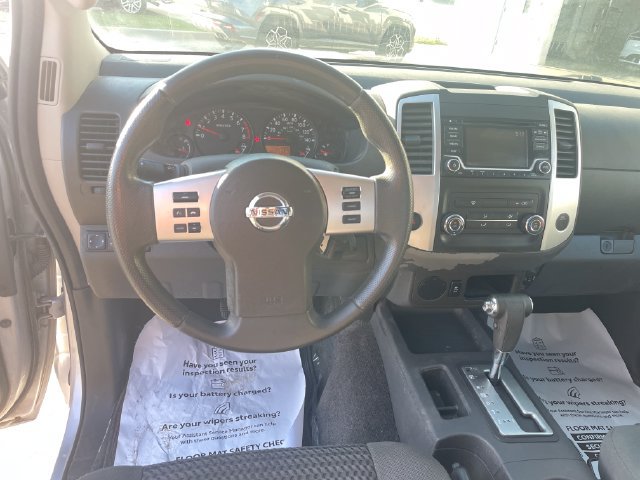Used 2017 Nissan Frontier SV RWD image 14