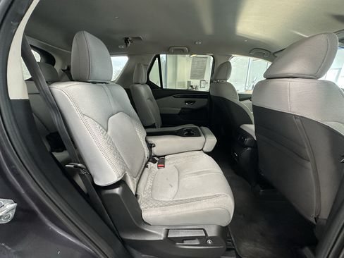 Used 2023 Honda Pilot LX image 34