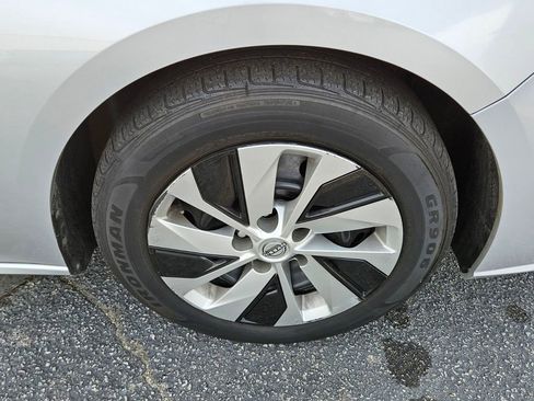 Used 2023 Nissan Altima 2.5 S image 14