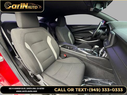 Used 2021 Chevrolet Camaro LT image 22