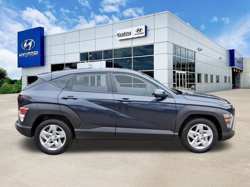 Used 2026 Hyundai Kona SE FWD image 4
