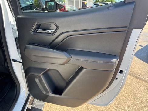Used 2025 GMC Canyon Elevation w/ Convenience Package AWD/4WD image 22