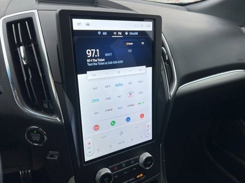 Certified 2024 Ford Edge ST w/ Equipment Group 401A image 13