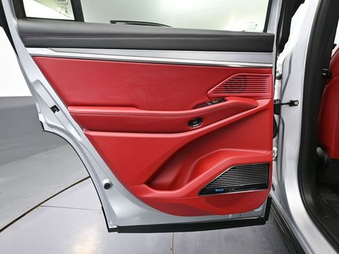 Used 2025 Jeep Wagoneer S Launch Edition image 41