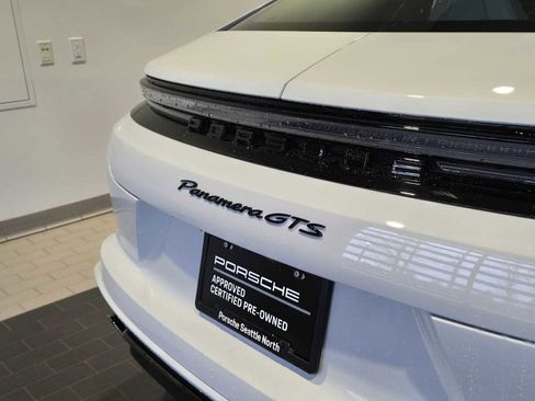 Used 2025 Porsche Panamera GTS image 21