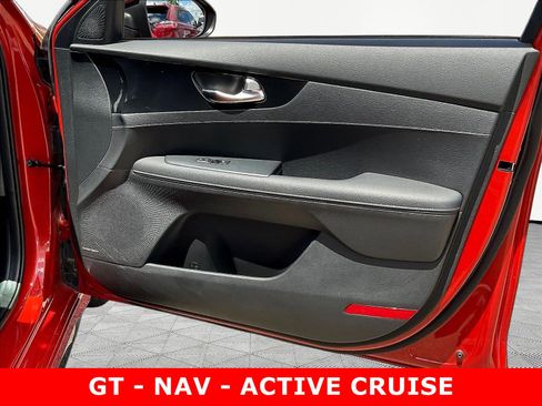 Used 2022 Kia Forte GT-Line w/ GT-Line Premium Package FWD image 28