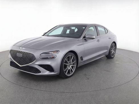 Used 2025 Genesis G70 2.5T AWD/4WD image 3
