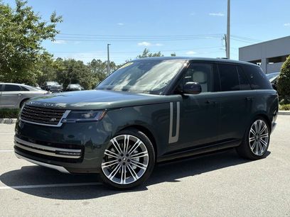 Used 2025 Land Rover Range Rover SE