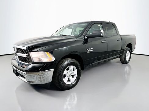 Used 2023 RAM 1500 Classic SLT w/ Trailer & Traction Group image 4