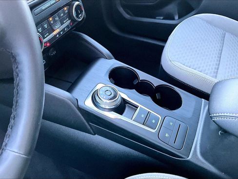 Used 2022 Ford Escape SE w/ Convenience Package image 12