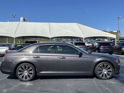Used 2013 Chrysler 300 S image 8