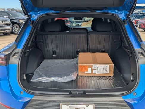 New 2026 Chevrolet Equinox EV LT w/ Comfort Package image 29