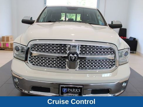Used 2017 RAM 1500 Laramie w/ Convenience Group AWD/4WD image 14