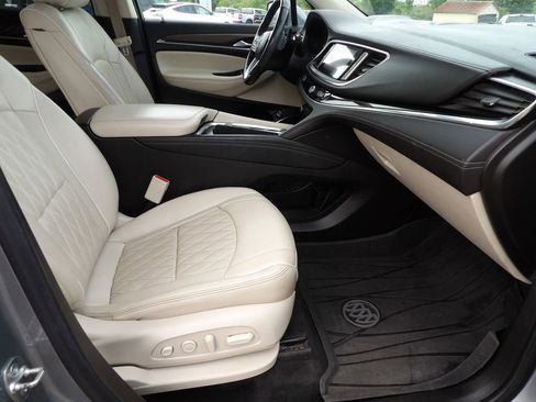Used 2024 Buick Enclave Avenir w/ Trailering Package, 5000 lbs. FWD image 11