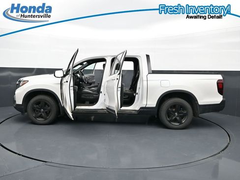 Used 2023 Honda Ridgeline Black Edition image 40
