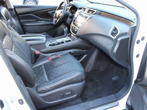 Used 2021 Nissan Murano Platinum image 17