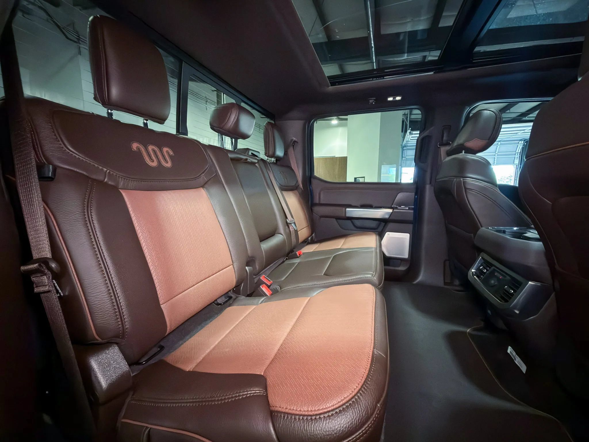 Used 2026 Ford F450 King Ranch AWD/4WD image 14