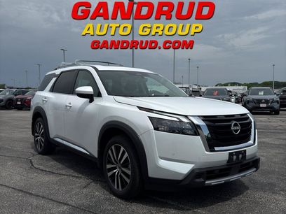 Certified 2025 Nissan Pathfinder Platinum w/ Cargo Package