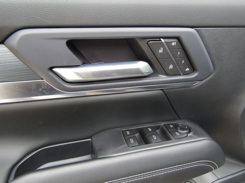 New 2026 GMC Terrain Elevation w/ Elevation Premium Package AWD/4WD image 27