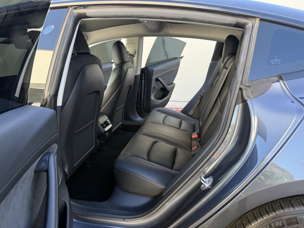 Used 2023 Tesla Model 3 Standard Range RWD image 15