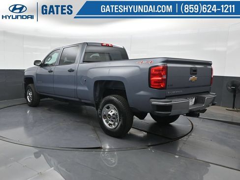 Used 2016 Chevrolet Silverado 2500 W/T AWD/4WD image 8