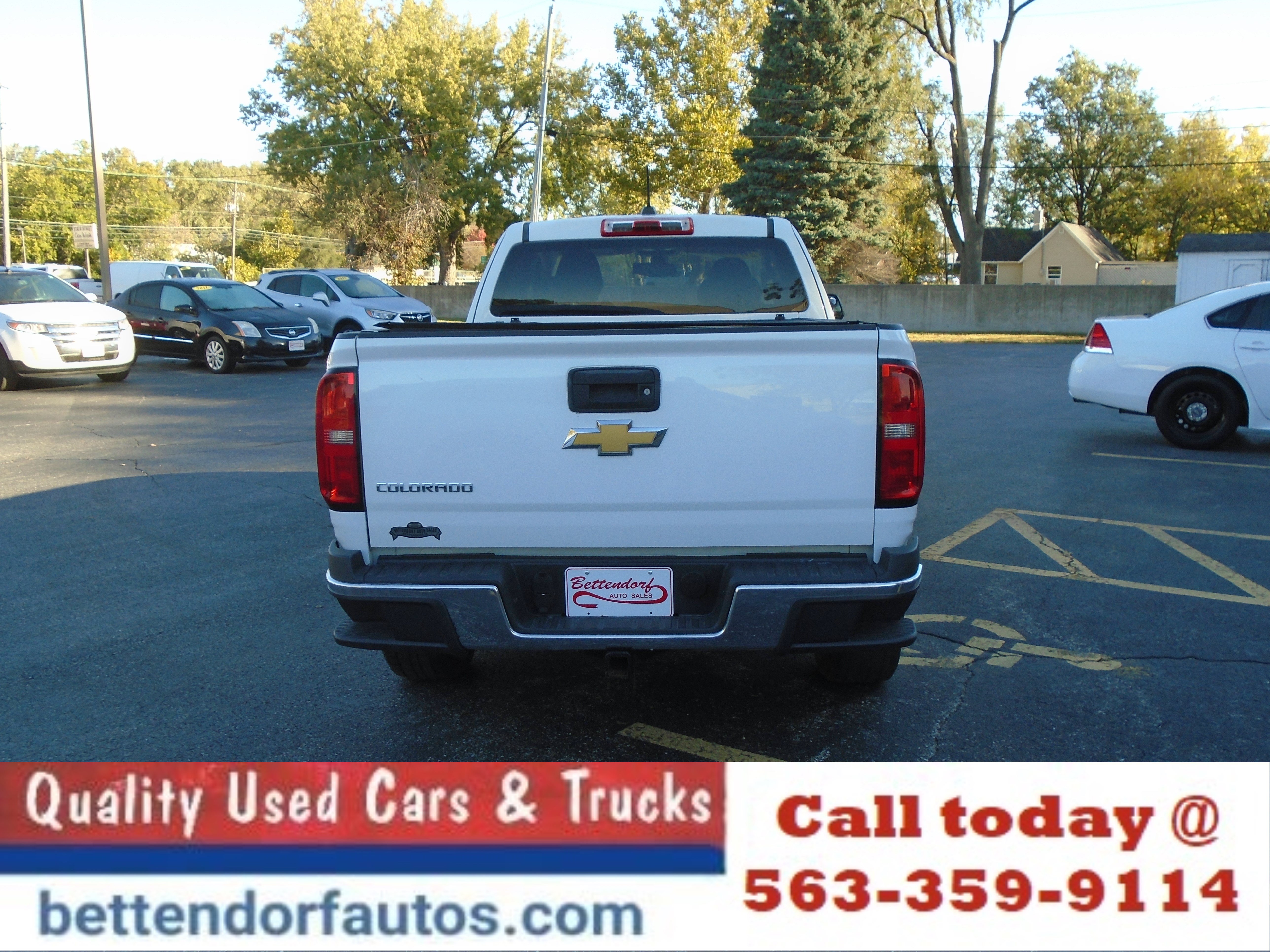 Used 2016 Chevrolet Colorado W/T w/ WT Convenience Package AWD/4WD image 4