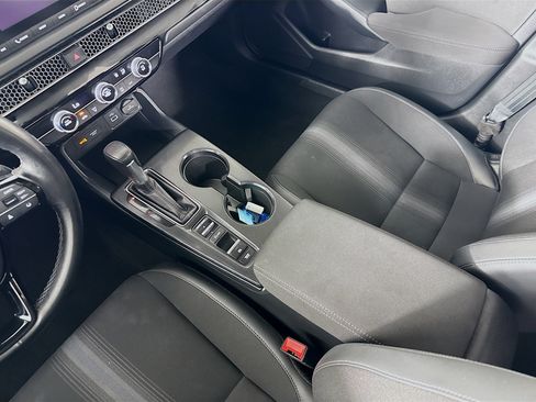 Certified 2024 Honda Civic Sport image 26