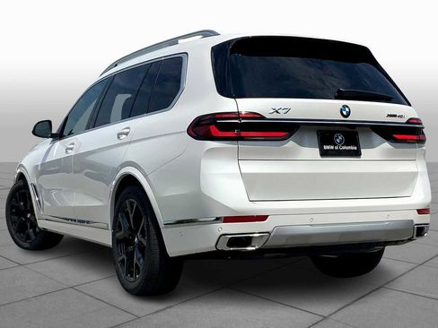 Used 2026 BMW X7 xDrive40i w/ Premium Package image 12