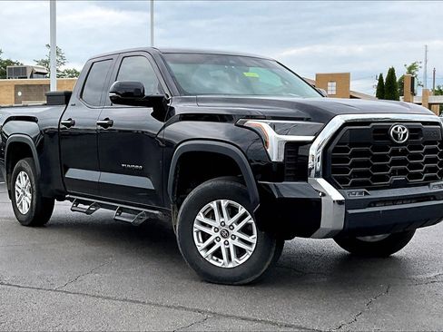 Used 2022 Toyota Tundra SR5 w/ TRD Off-Road Premium Package AWD/4WD image 3