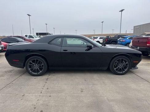 Used 2021 Dodge Challenger GT w/ Plus Package image 4