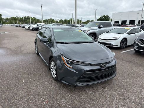 Certified 2025 Toyota Corolla LE image 2