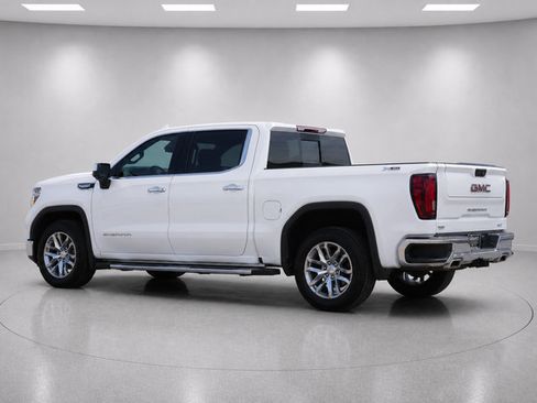 Used 2022 GMC Sierra 1500 SLT AWD/4WD image 5