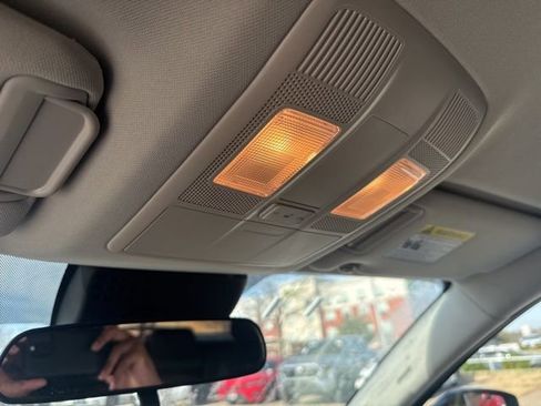 Used 2025 MAZDA CX-5 AWD 2.5 S w/ Select Package image 17