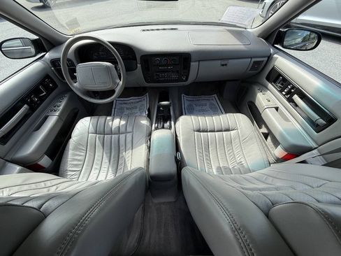 Used 1996 Chevrolet Impala SS RWD image 22