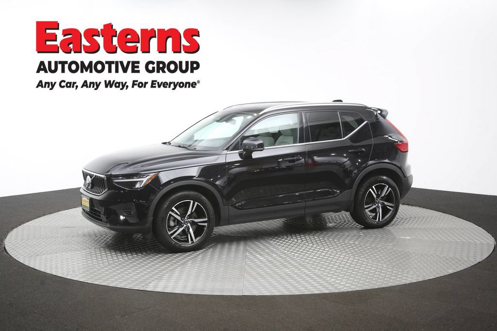 Used 2023 Volvo XC40 B5 Plus AWD/4WD image 60