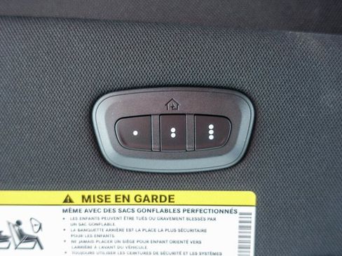 New 2026 Chrysler Pacifica Select image 29