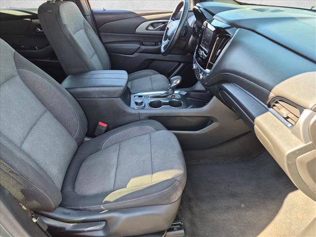 Used 2023 Chevrolet Traverse LT FWD image 28