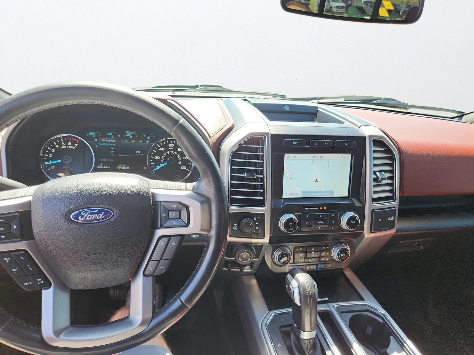 Used 2020 Ford F150 Platinum w/ Equipment Group 701A Luxury AWD/4WD image 21