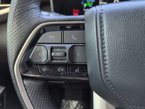 Used 2024 Toyota Tundra Limited AWD/4WD image 24