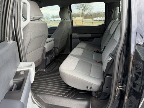 Used 2021 Ford F150 XLT image 13