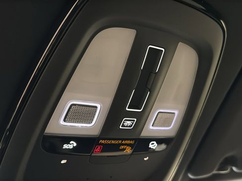 New 2026 Volvo XC60 B5 Plus w/ Climate Package image 20