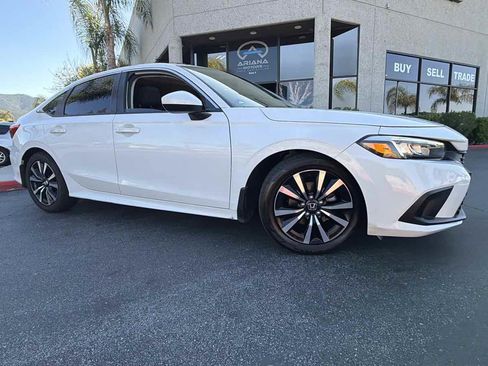 Used 2022 Honda Civic EX image 11