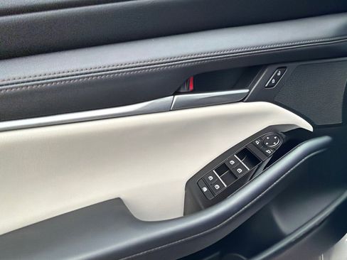 New 2026 MAZDA MAZDA3 2.5 S Sedan w/ Preferred Pkg image 31